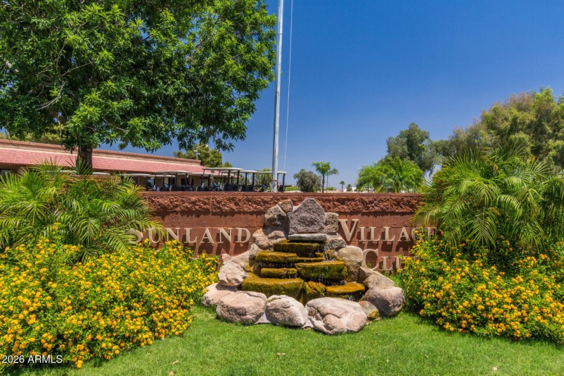 Farnsworth Sunland Village