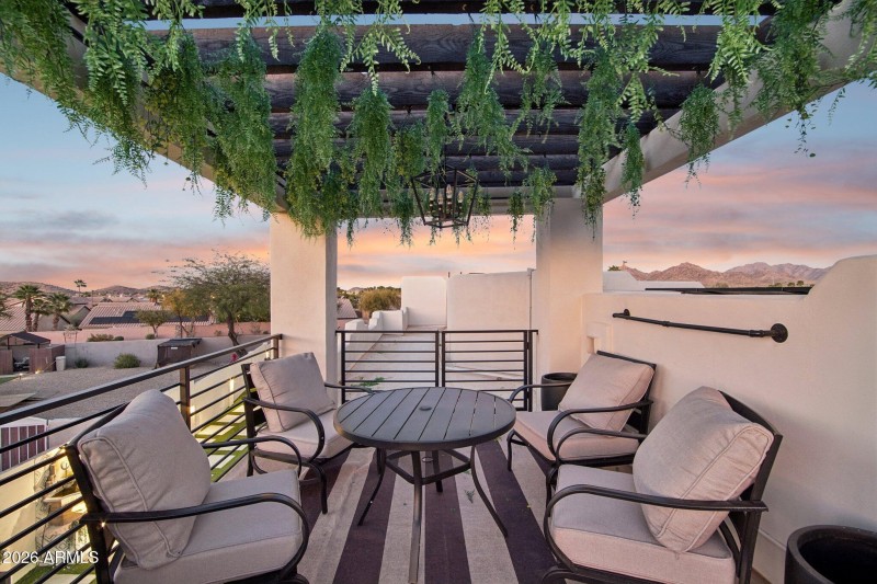 10-web-or-mls-RT-1203-08