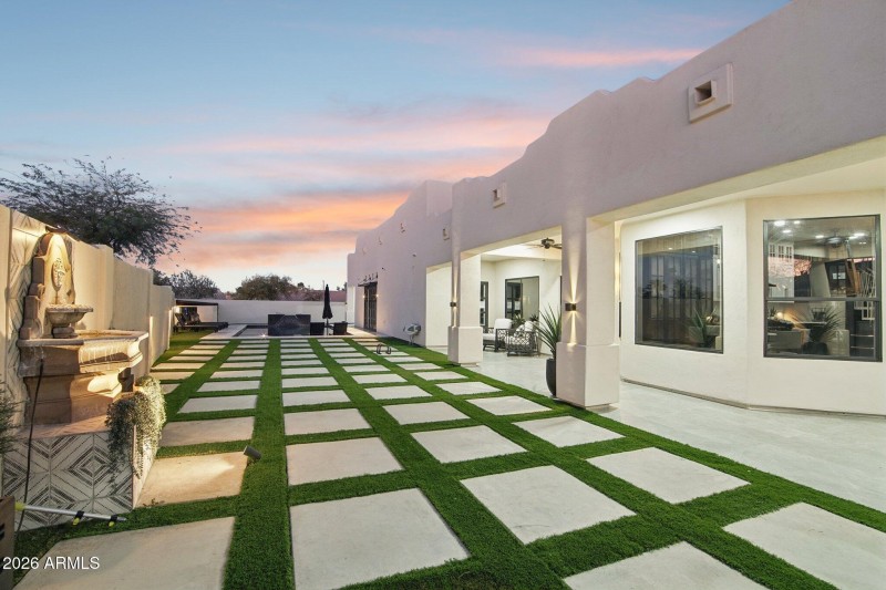 11-web-or-mls-RT-1203-09