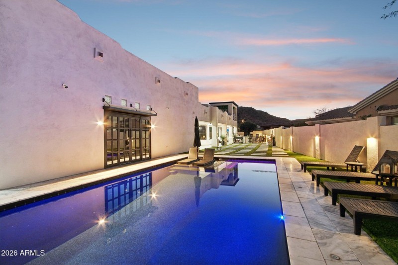 14-web-or-mls-RT-1203-12