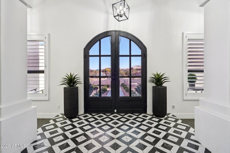 22-web-or-mls-W Santa Alberta Ln-L1203-0