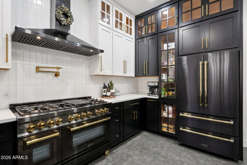 38-web-or-mls-W Santa Alberta Ln-L1203-0