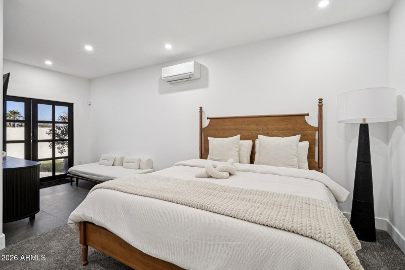 60-web-or-mls-W Santa Alberta Ln-L1203-0