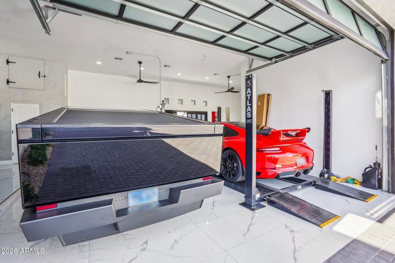 78-web-or-mls-W Santa Alberta Ln-L1203-0