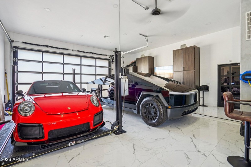 80-web-or-mls-W Santa Alberta Ln-L1203-0