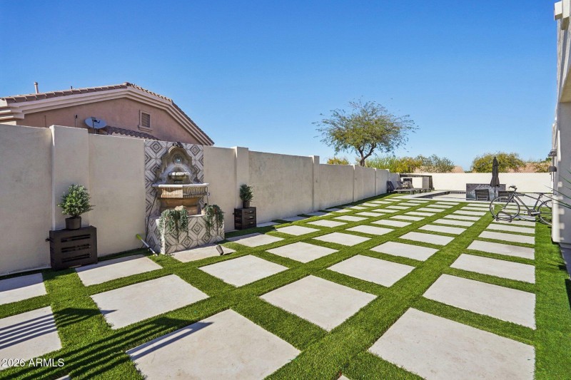 90-web-or-mls-W Santa Alberta Ln-L1203-0