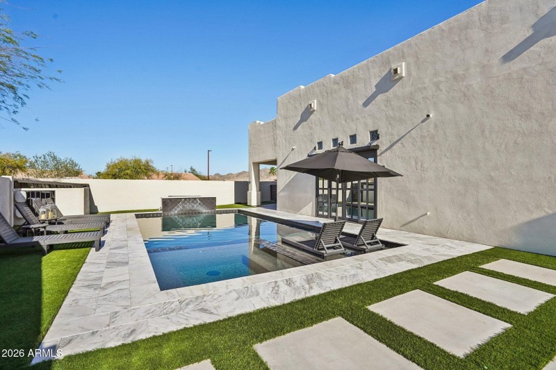 99-web-or-mls-W Santa Alberta Ln-L1203-0