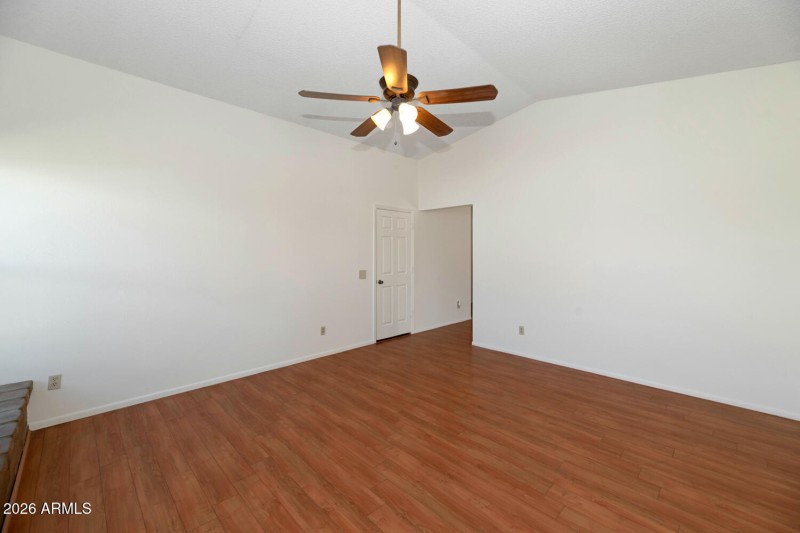 Vaulted Ceiling in Family Room