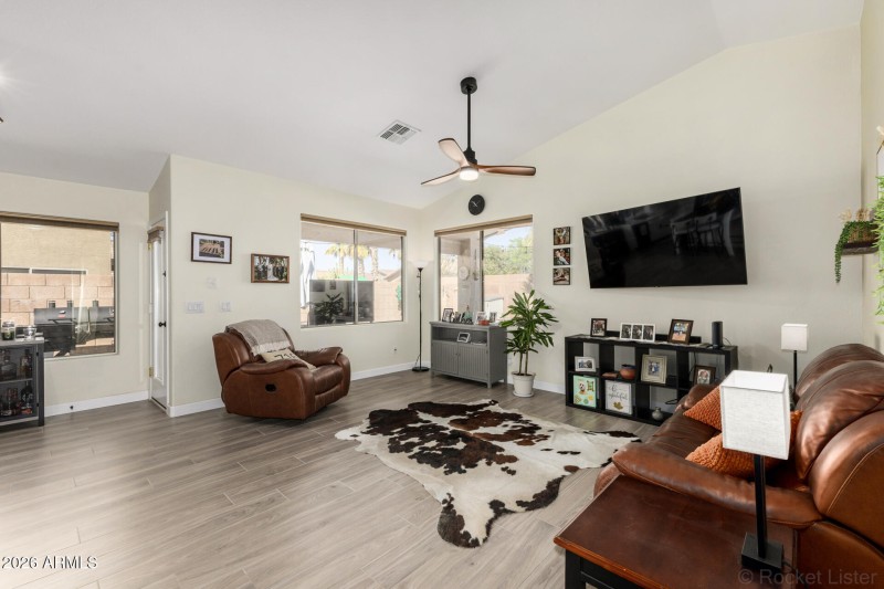 Family room alternate