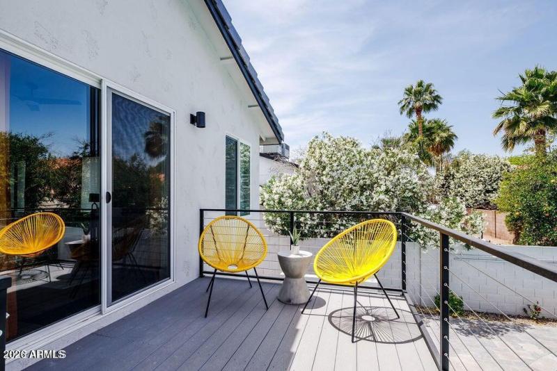 20221221191536146017000000-o