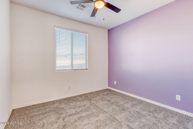 17953 W Golden Ln - Web Quality - 017 -