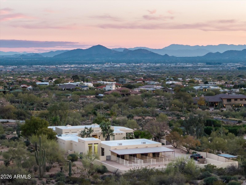 42-9612EVeredaSolanaDr-42