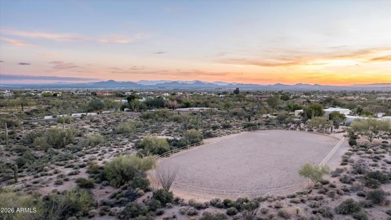 56-9612EVeredaSolanaDr-56