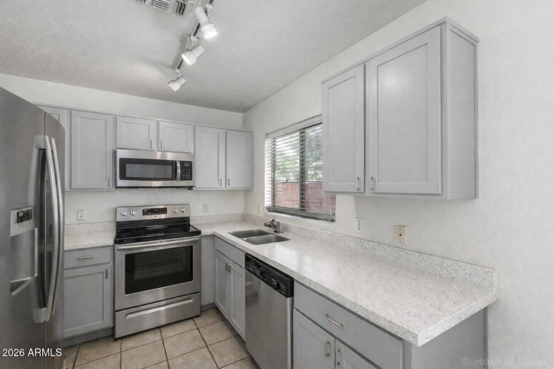 ChatGPT Image Mar 13, 2026, 08_46_35 AM