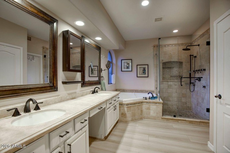 Owner's Bathroom