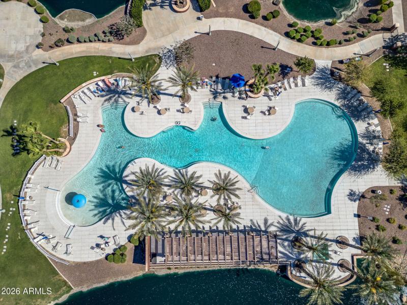 61-web-or-mls-Community-23