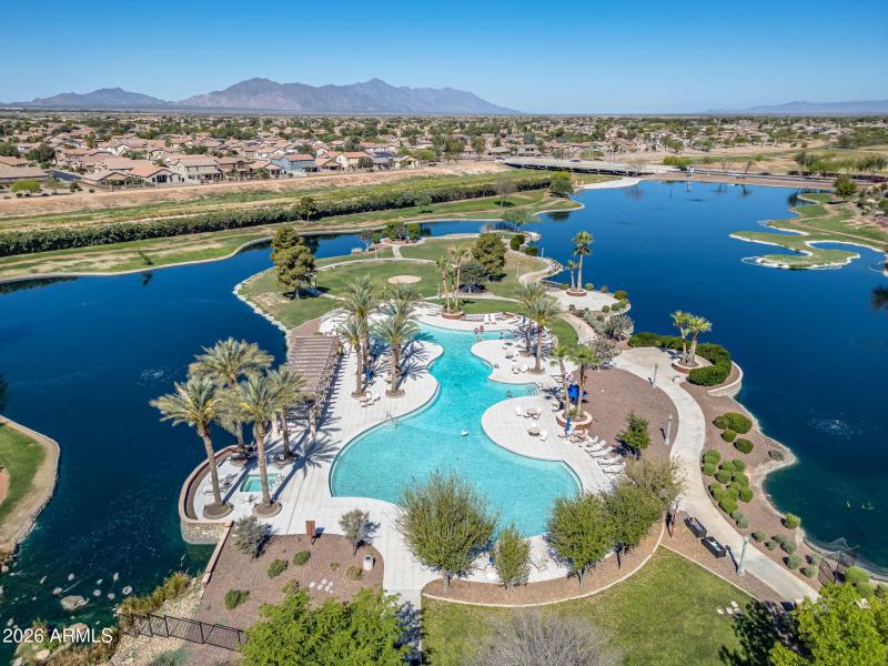 64-web-or-mls-Community-20