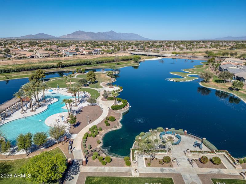 67-web-or-mls-Community-17