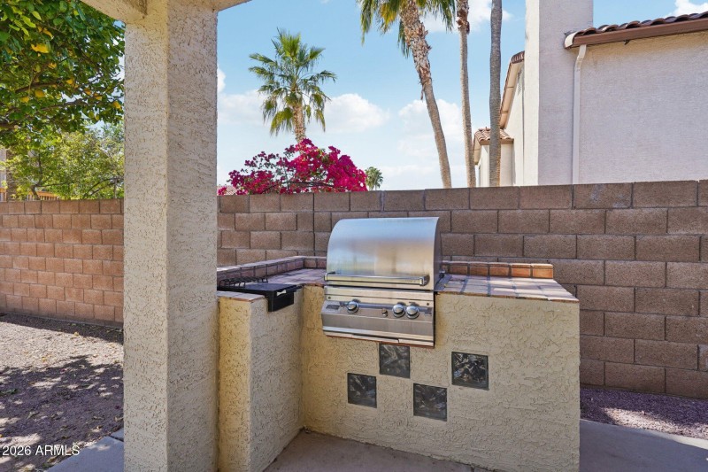 49-web-or-mls-W Melinda Ln-L1303-049