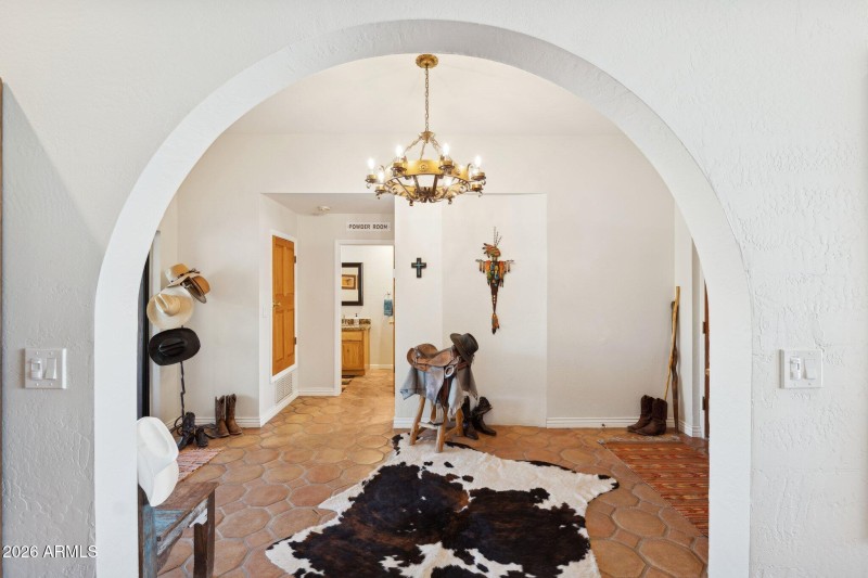 5-web-or-mls-40205-n-26th-st