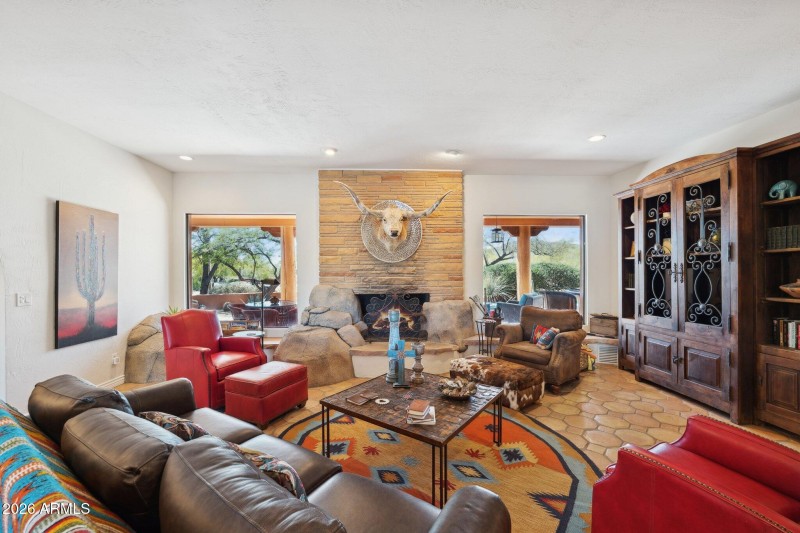 10-web-or-mls-40205-n-26th-st