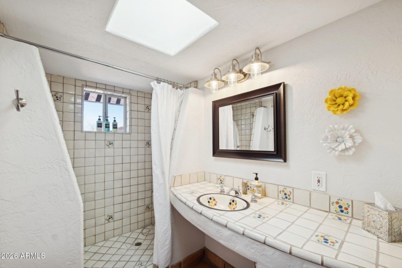 51-web-or-mls-40205-n-26th-st