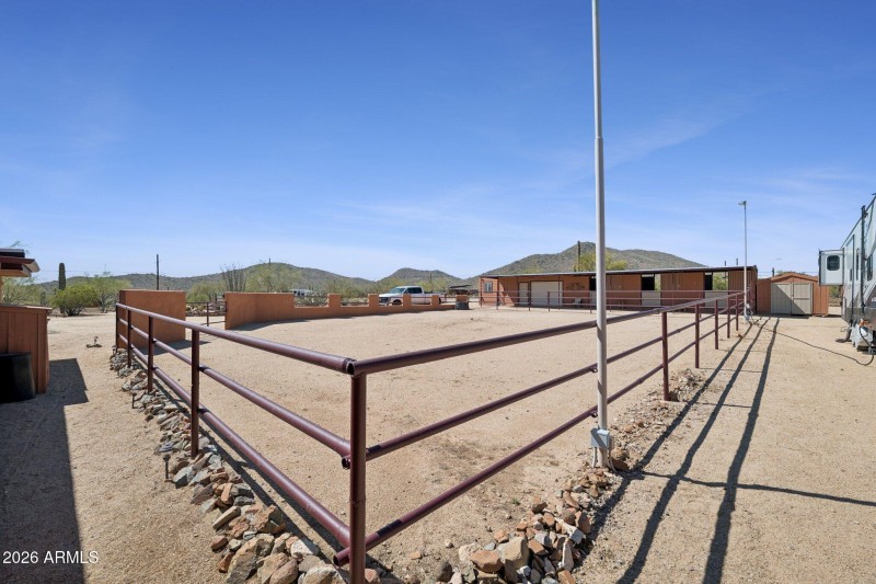 80-web-or-mls-40205-n-26th-st