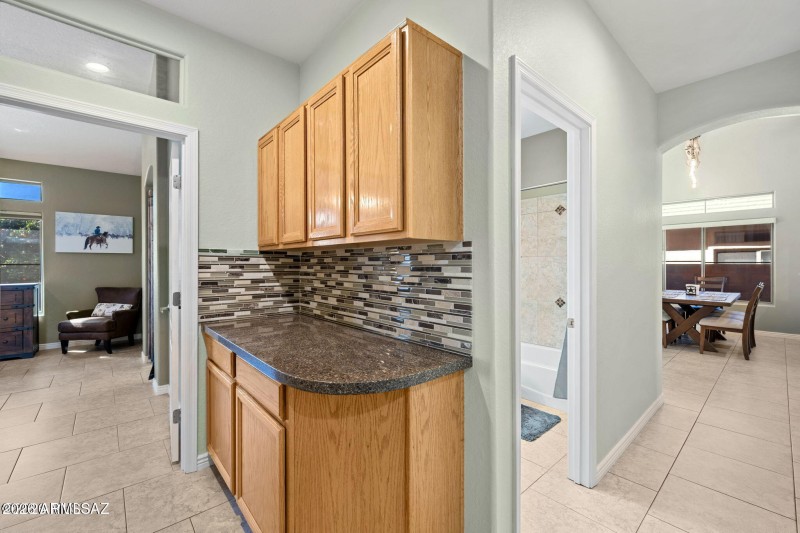 1791 W Eagle Crest Place