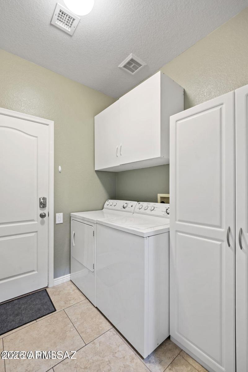 1791 W Eagle Crest Place