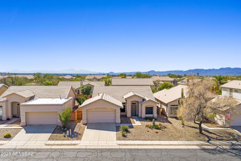 1791 W Eagle Crest Place