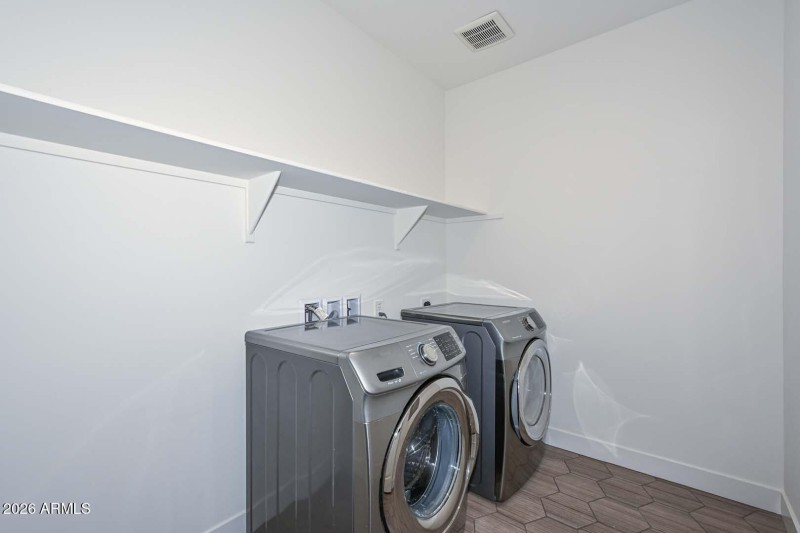 Laundry Room2