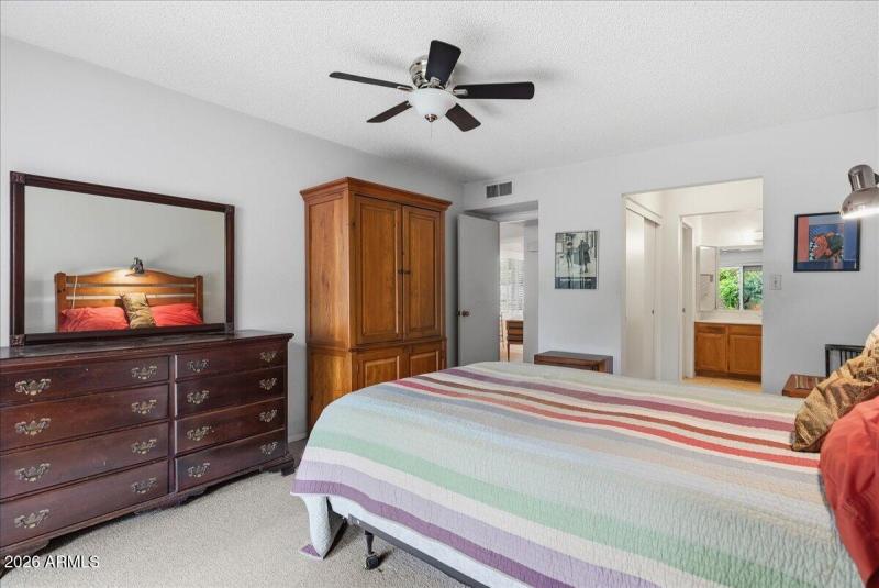 15-1850 S Westwood unit 47_RedHogMedia