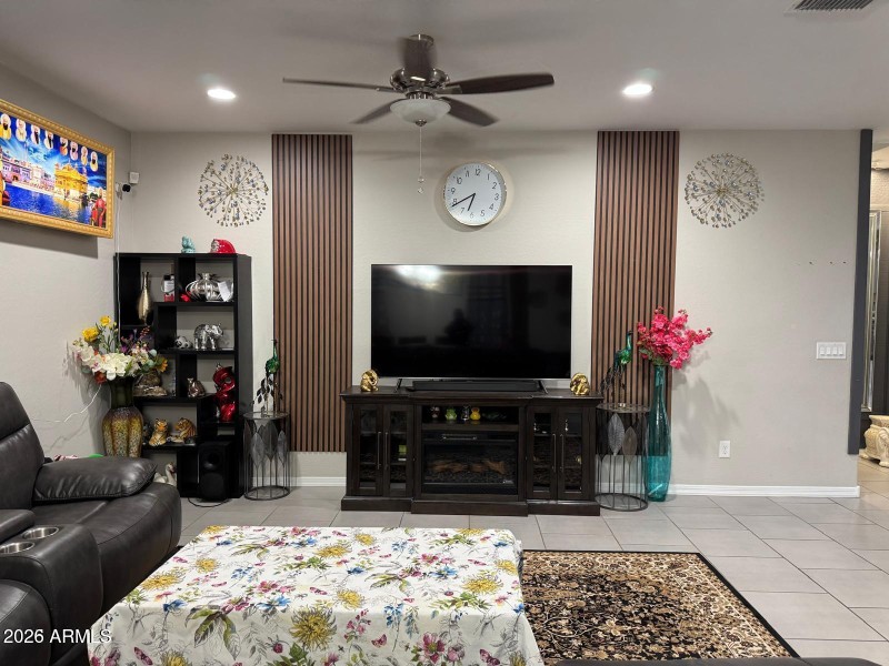 20250503150045593351000000-o