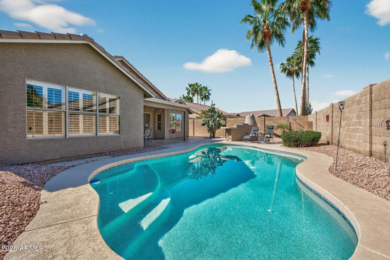 55_10014_N_Potter_Dr55_mls