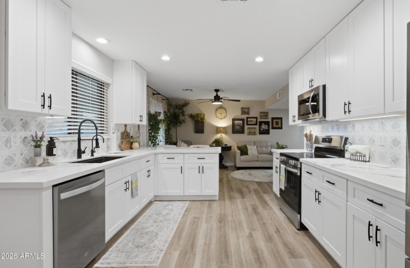 12618 w paintbrush dr-11