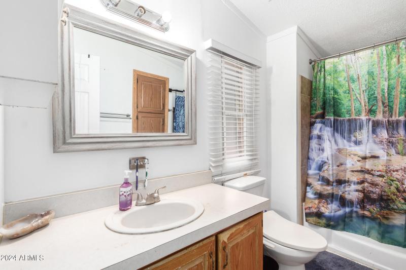 0018-18 - Union Hills