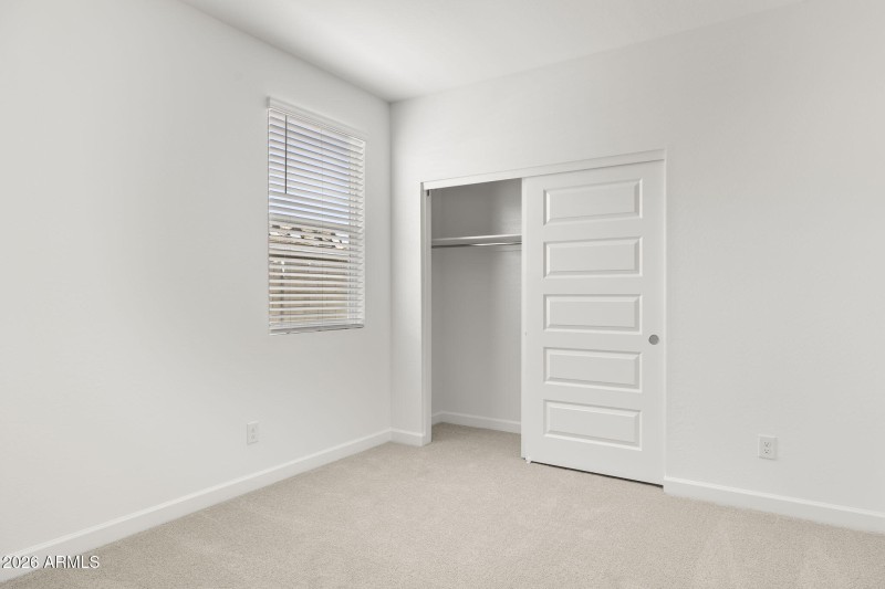 43-web-or-mls-6830-w-molly-ln