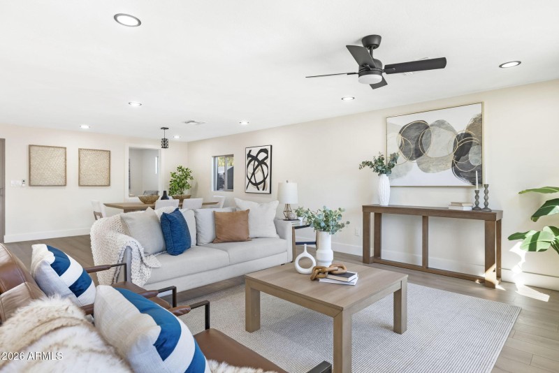 3718 E Evans Dr Phoenix - 225