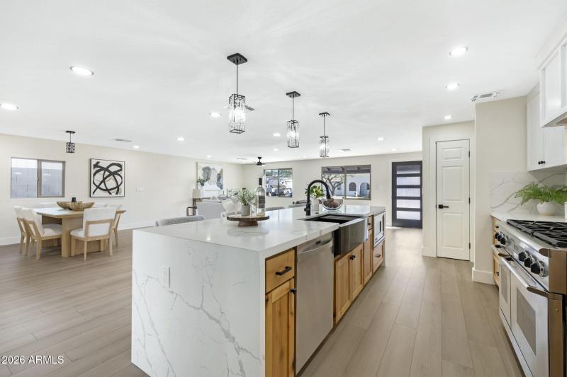 3718 E Evans Dr Phoenix - 270