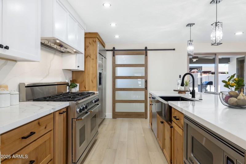 3718 E Evans Dr Phoenix - 275