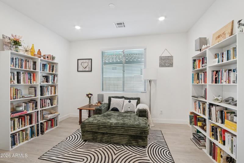 18-print-W Dahlia Dr-S1403-018