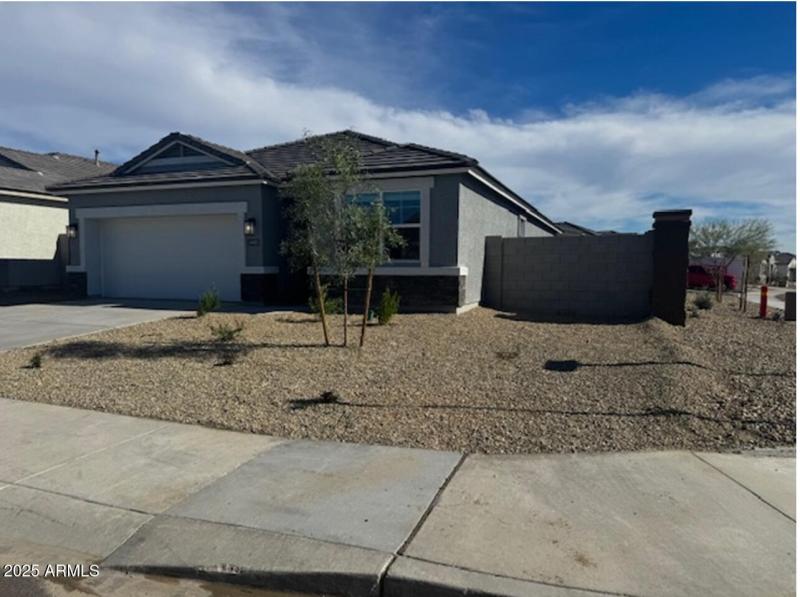 2079 Harris C corner a