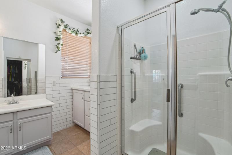 23-print-W Saint Kateri Dr-S1403-023