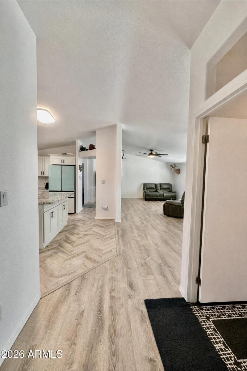 C9C6DBC0-35BD-4AC0-B4ED-14342FFABBC4