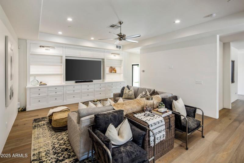 28-web-or-mls-D46A6466