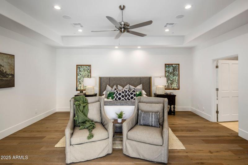 3-web-or-mls-D46A6261