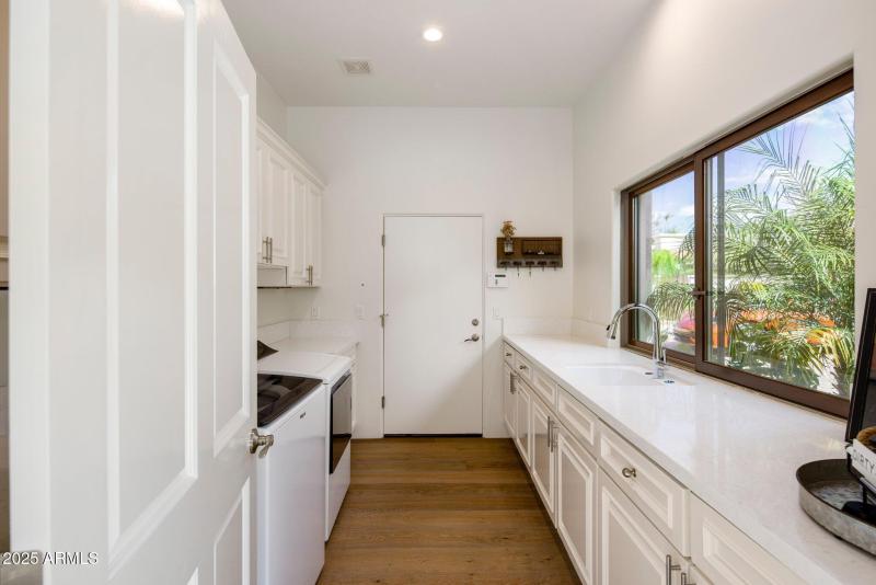 8-web-or-mls-D46A6306