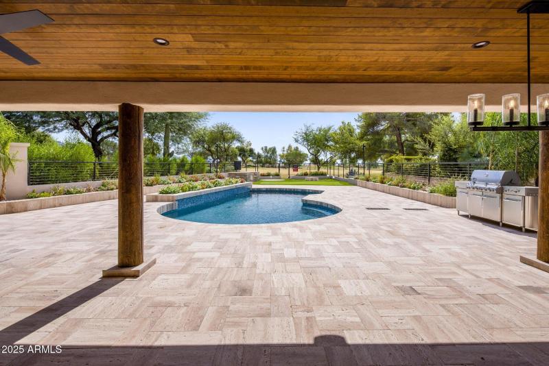 32-web-or-mls-D46A6502