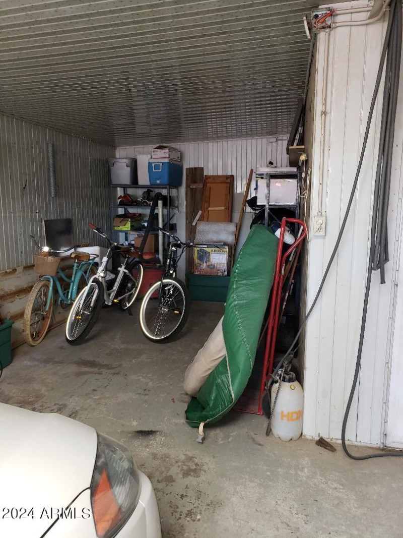 Tandem garage view 2