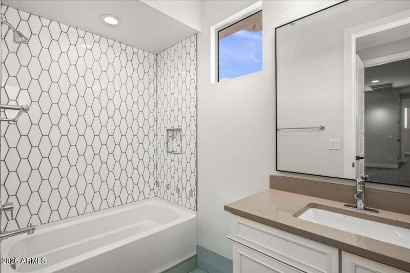 31-Ensuite Bath